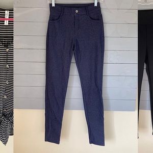 Size medium jeggings